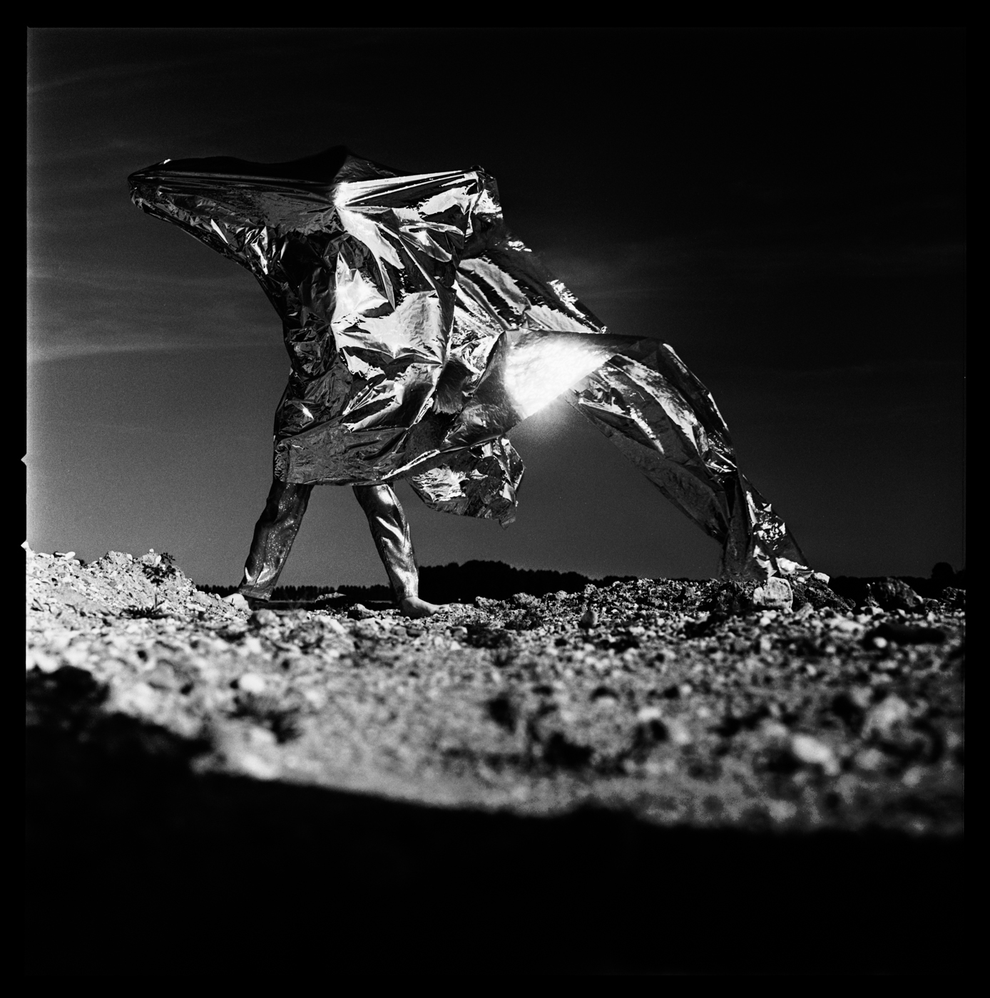 Heinz Mack, Sahara-Project (reenactment), 1972 - photographed by Lothar Wolleh